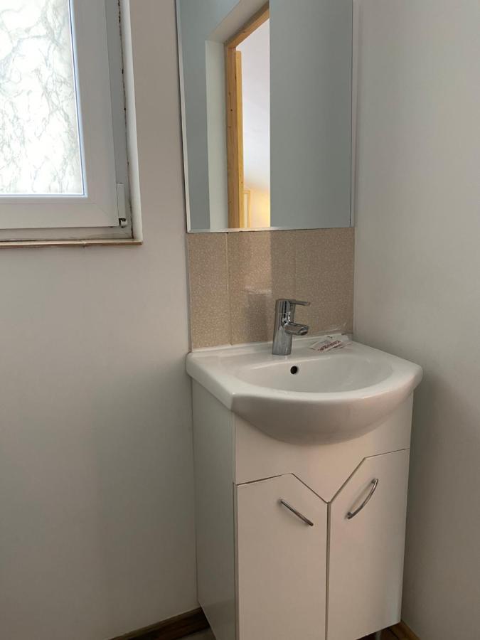 Cameră triplă